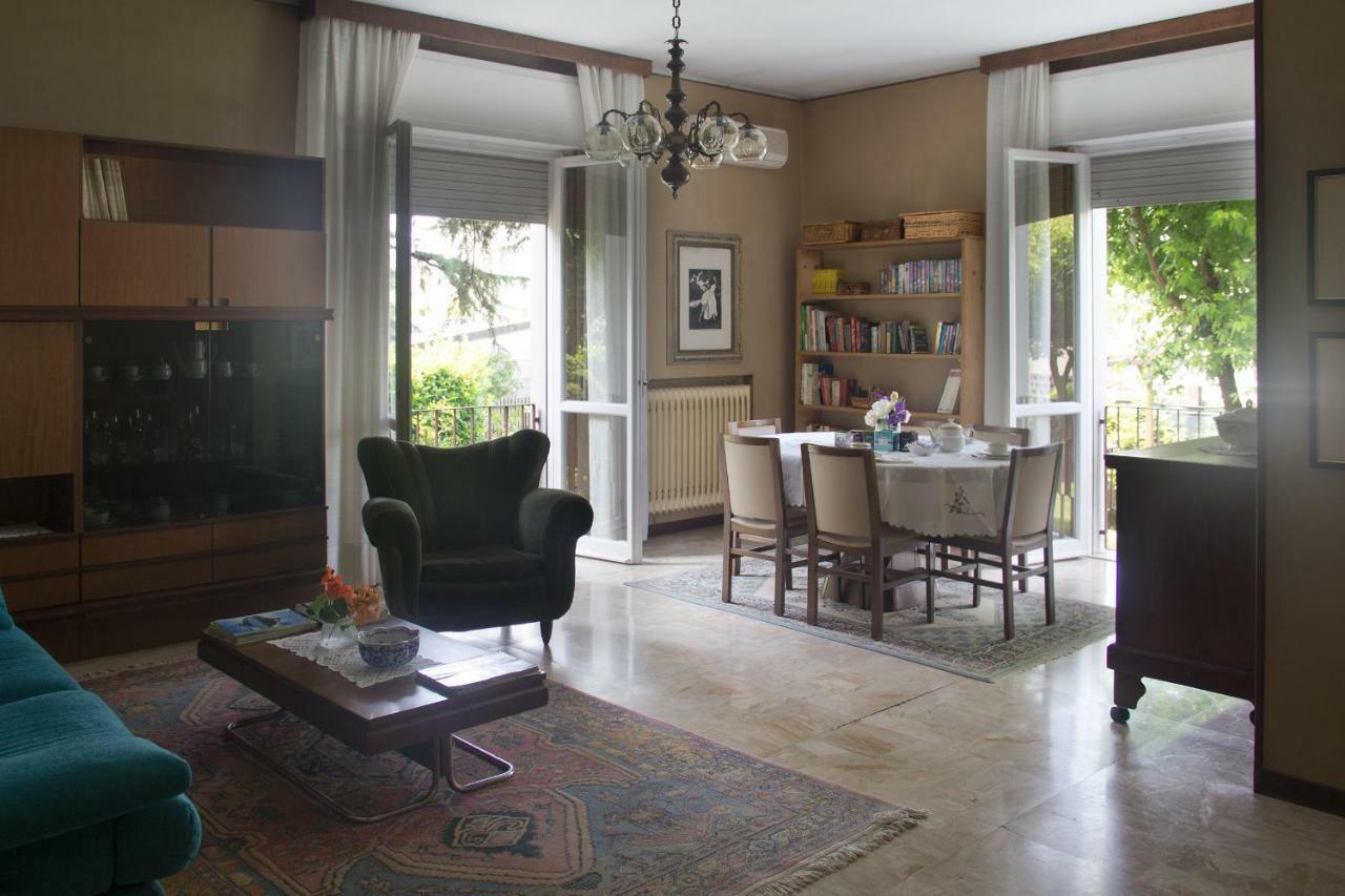 Il Giardino Bed & Breakfast Trenzano Luaran gambar